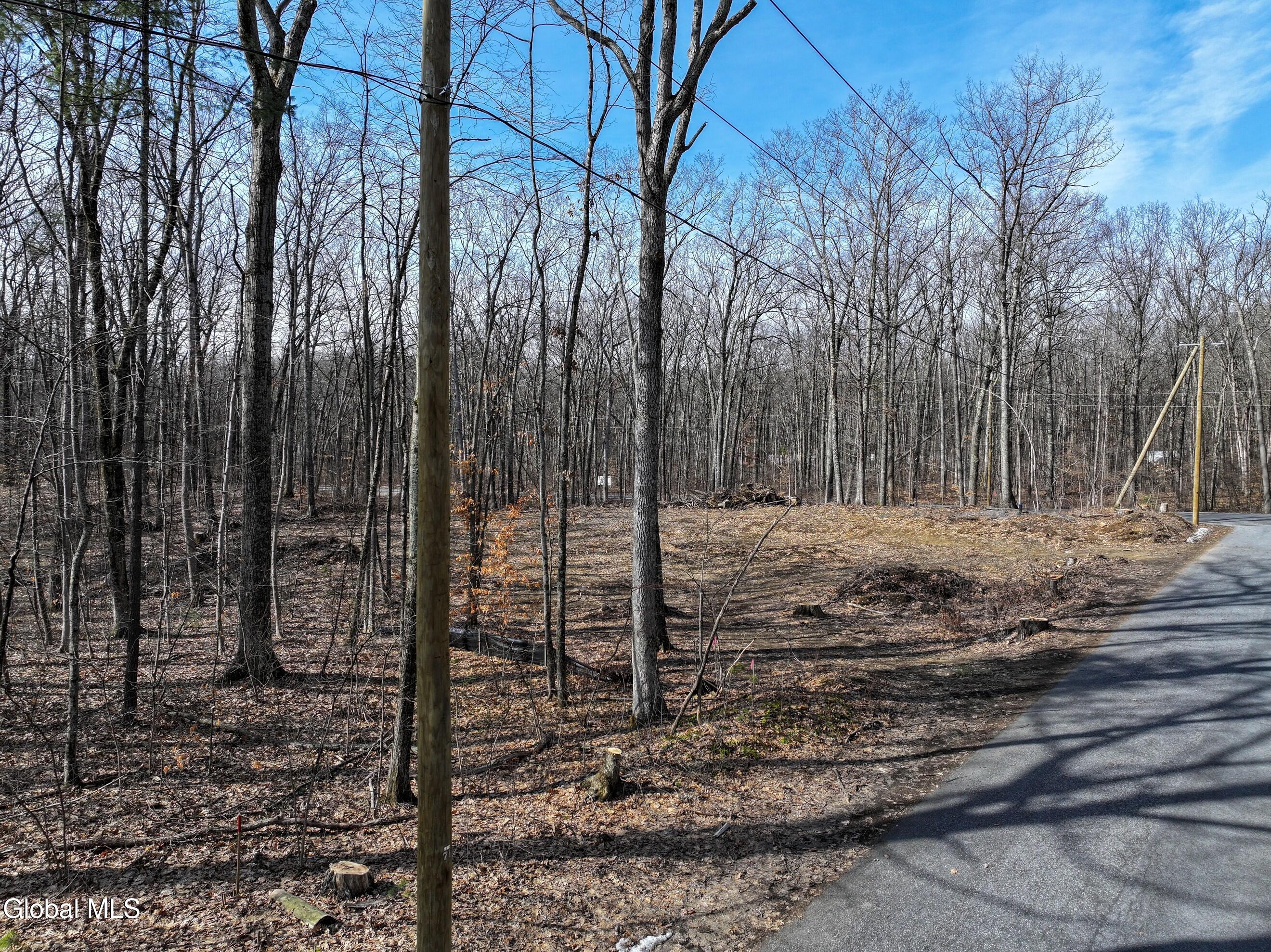 8 Nacy Road Queensbury NY 12804
