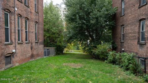 91 9th Street Troy NY 12180