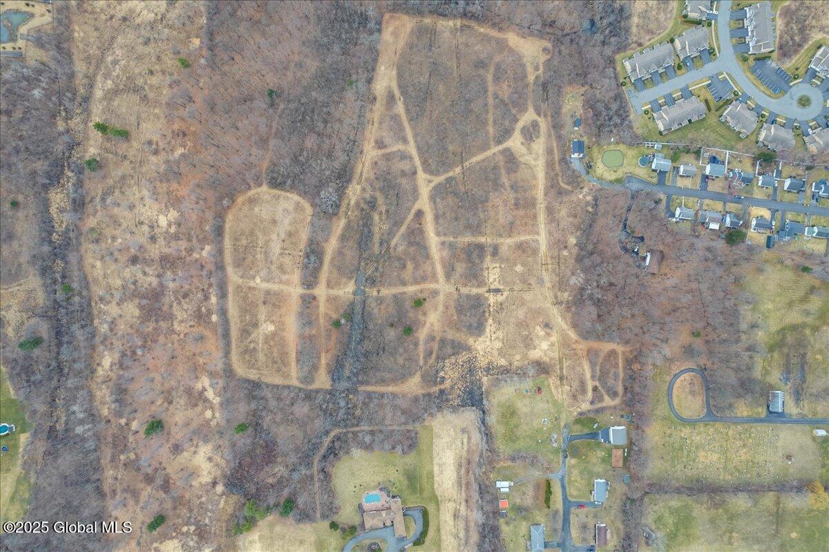 30 Landor Lane Colonie NY 12047