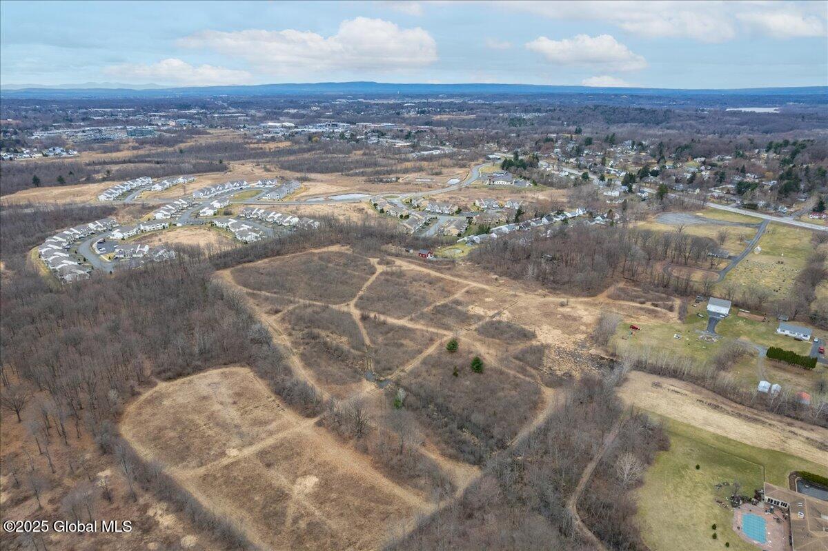 30 Landor Lane Colonie NY 12047