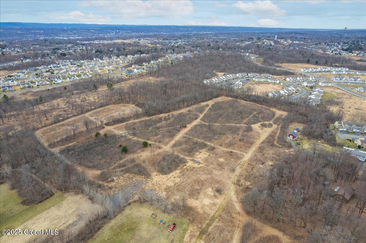 30 Landor Lane Colonie NY 12047