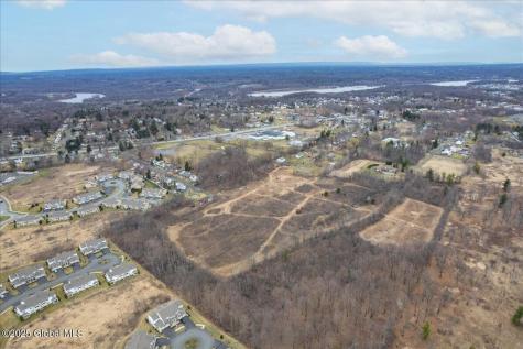 30 Landor Lane Colonie NY 12047