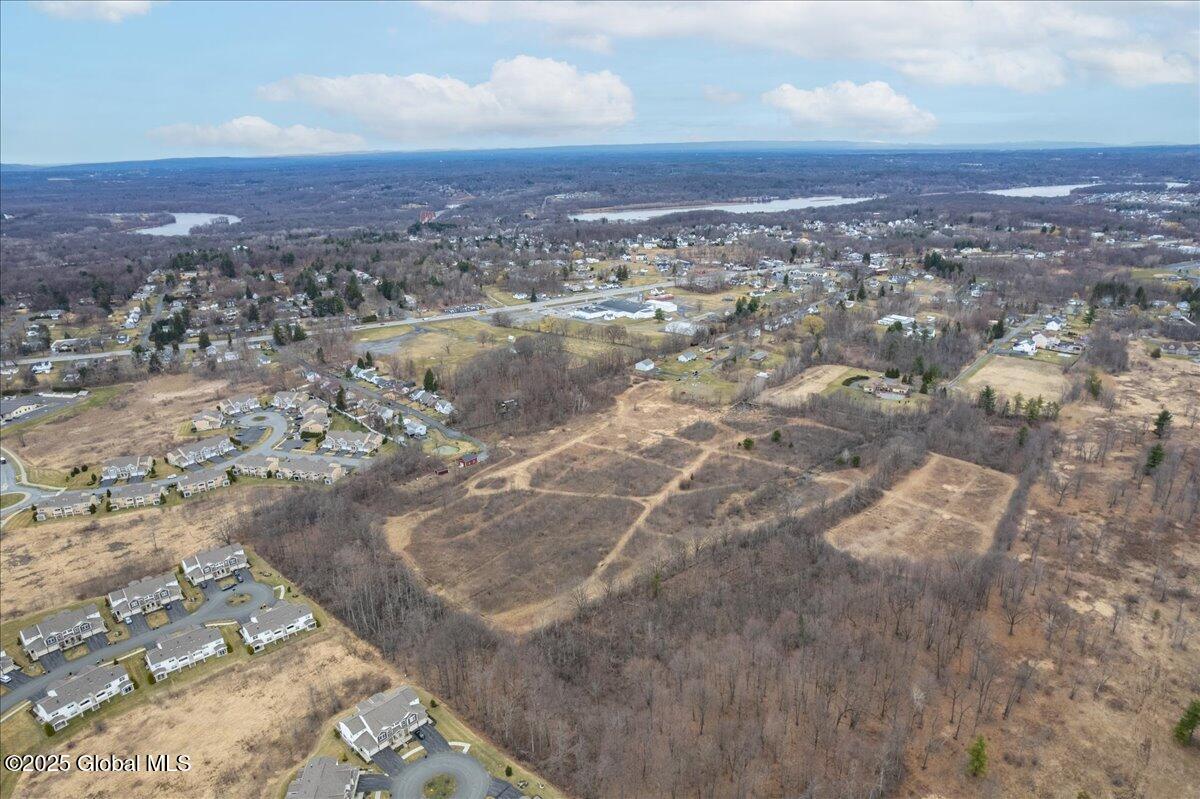 30 Landor Lane Colonie NY 12047