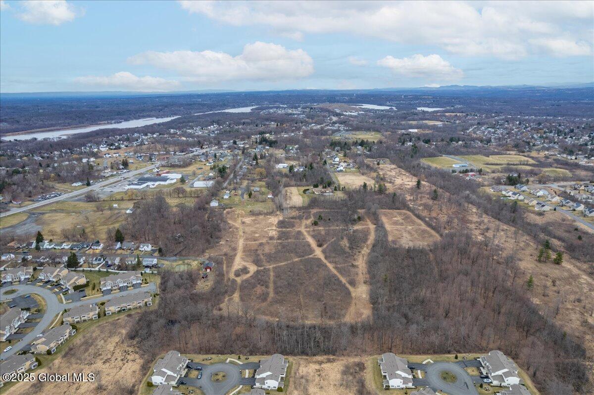 30 Landor Lane Colonie NY 12047