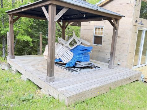 31 Genesee Way Minerva NY 12851