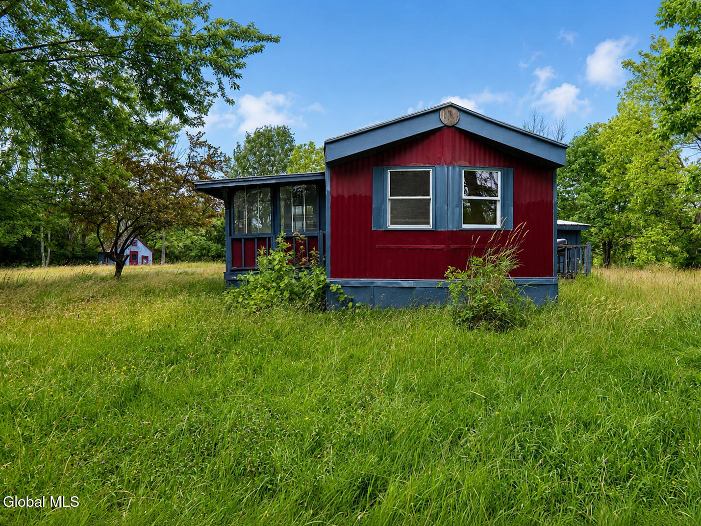 719 S Green Road Sprakers NY 12166