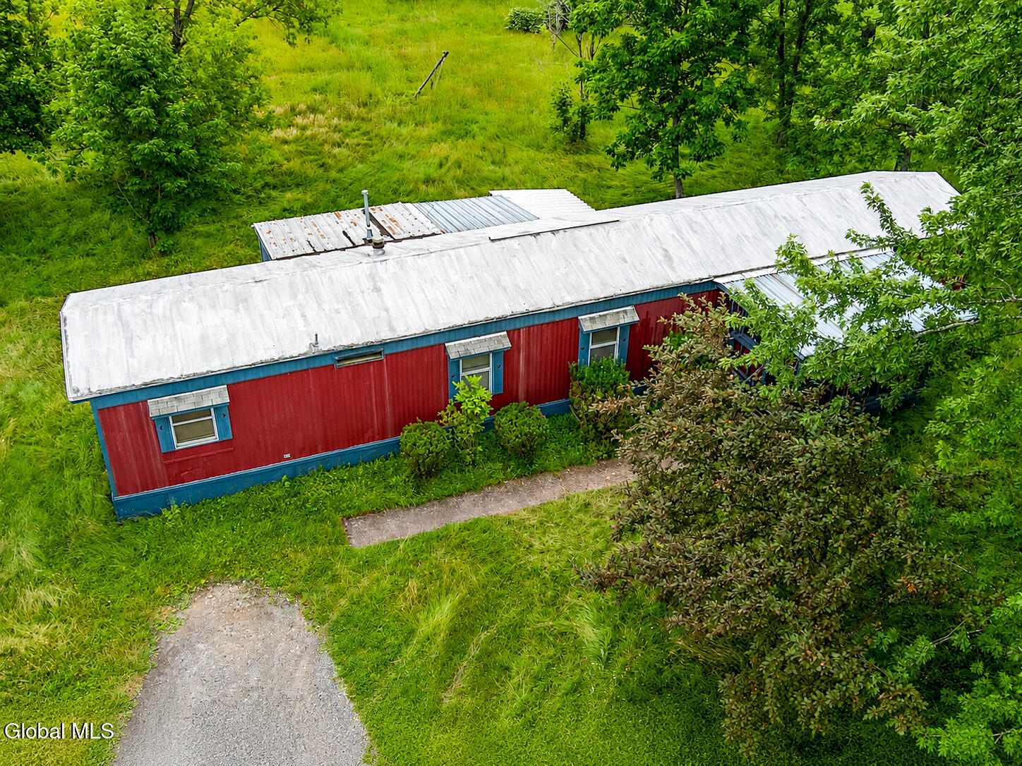 719 S Green Road Sprakers NY 12166