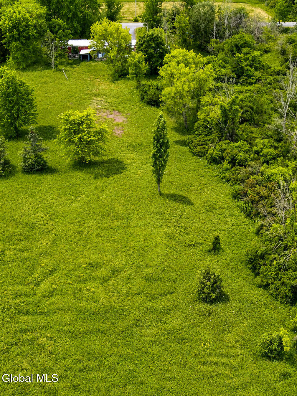 719 S Green Road Sprakers NY 12166