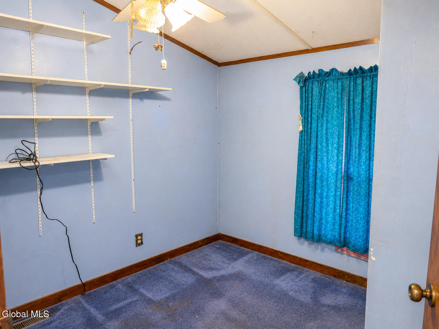 719 S Green Road Sprakers NY 12166