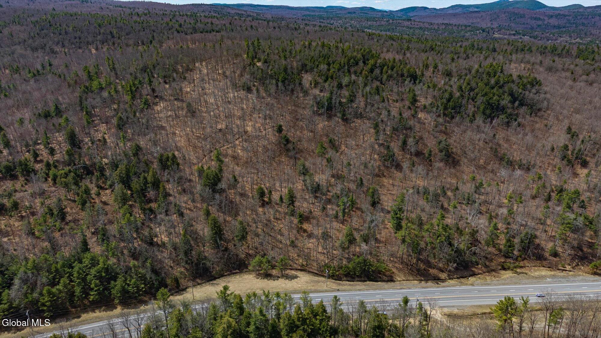 L37 Ny-74 Ticonderoga NY 12883