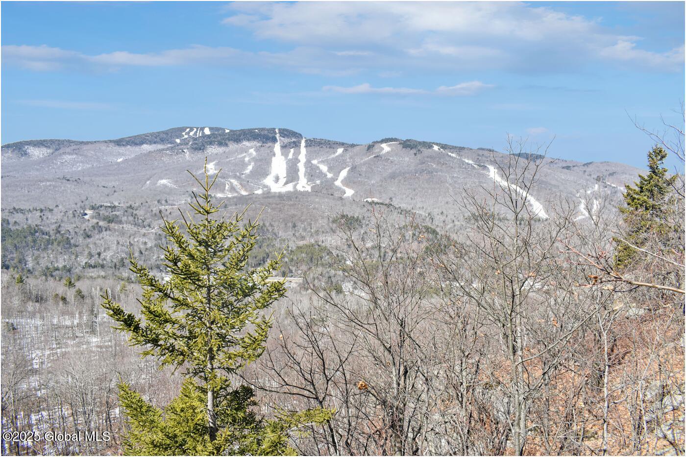 L48.4 Durkin Road North Creek NY 12853