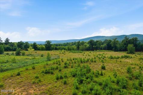83-101 Heath Road Corinth NY 12822