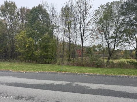 L2 Rolling Meadows Lane Ballston Lake NY 12065