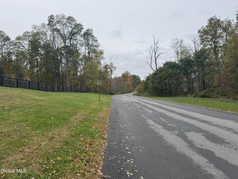 L2 Rolling Meadows Lane Ballston Lake NY 12065