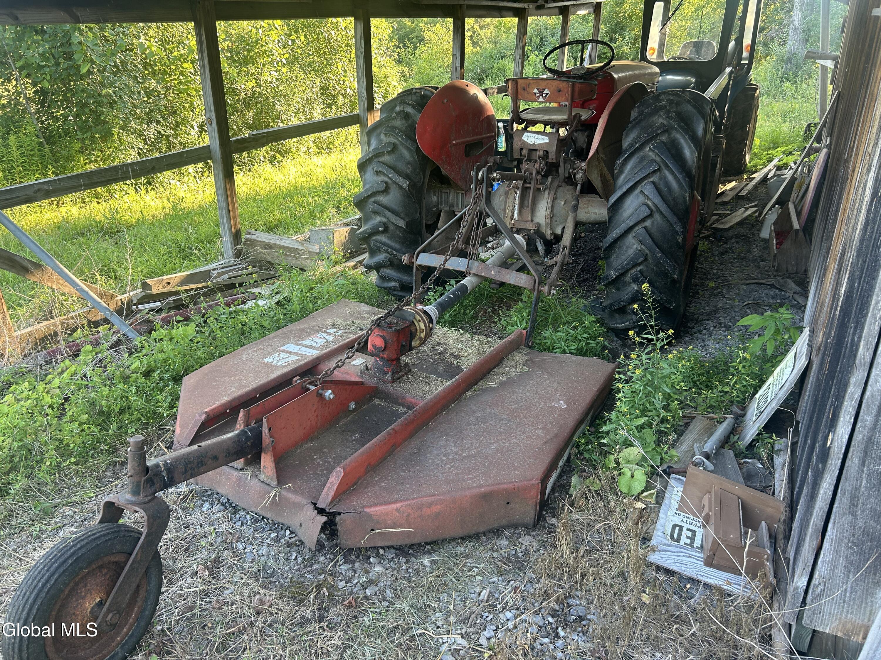 10585 Western Turnpike Delanson NY 12053