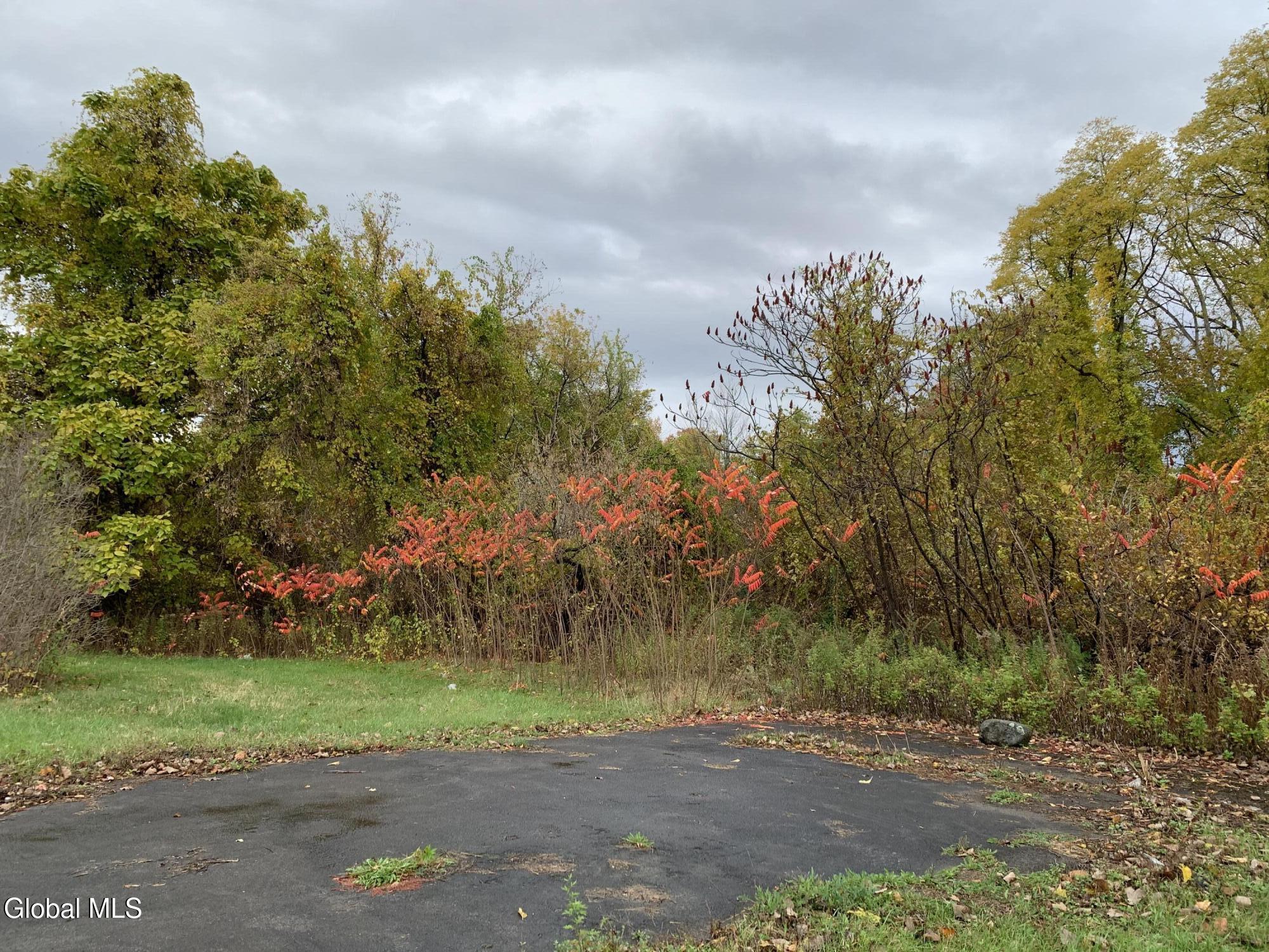 1853 Route 9 Halfmoon NY 12065