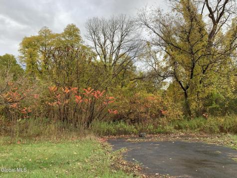 1853 Route 9 Halfmoon NY 12065