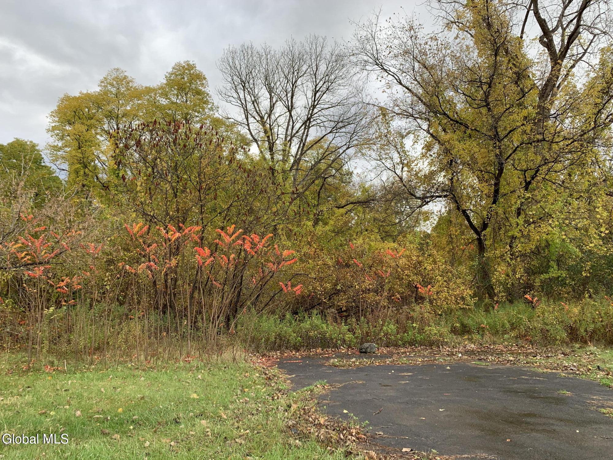 1853 Route 9 Halfmoon NY 12065