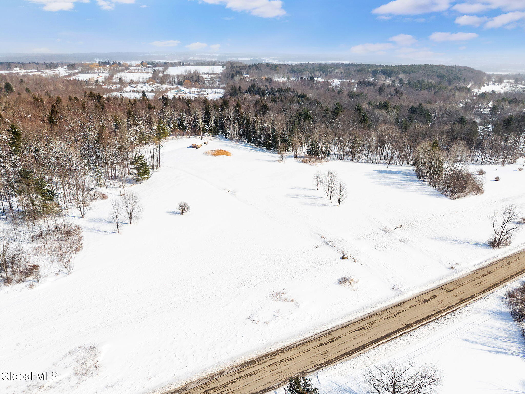 L21.111 Shenendoah Drive Sloansville NY 12160