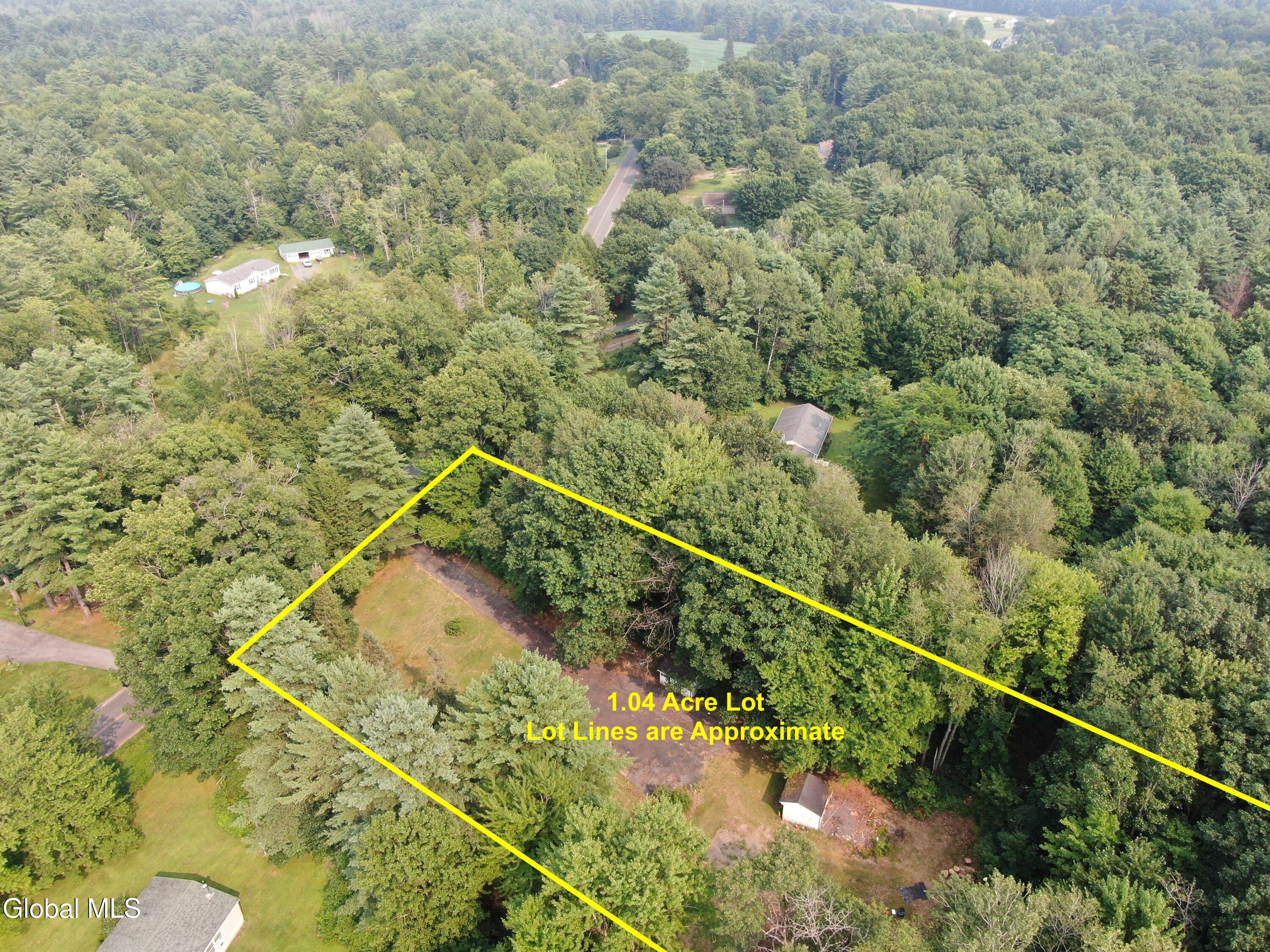 228 Smith Road Amsterdam NY 12010