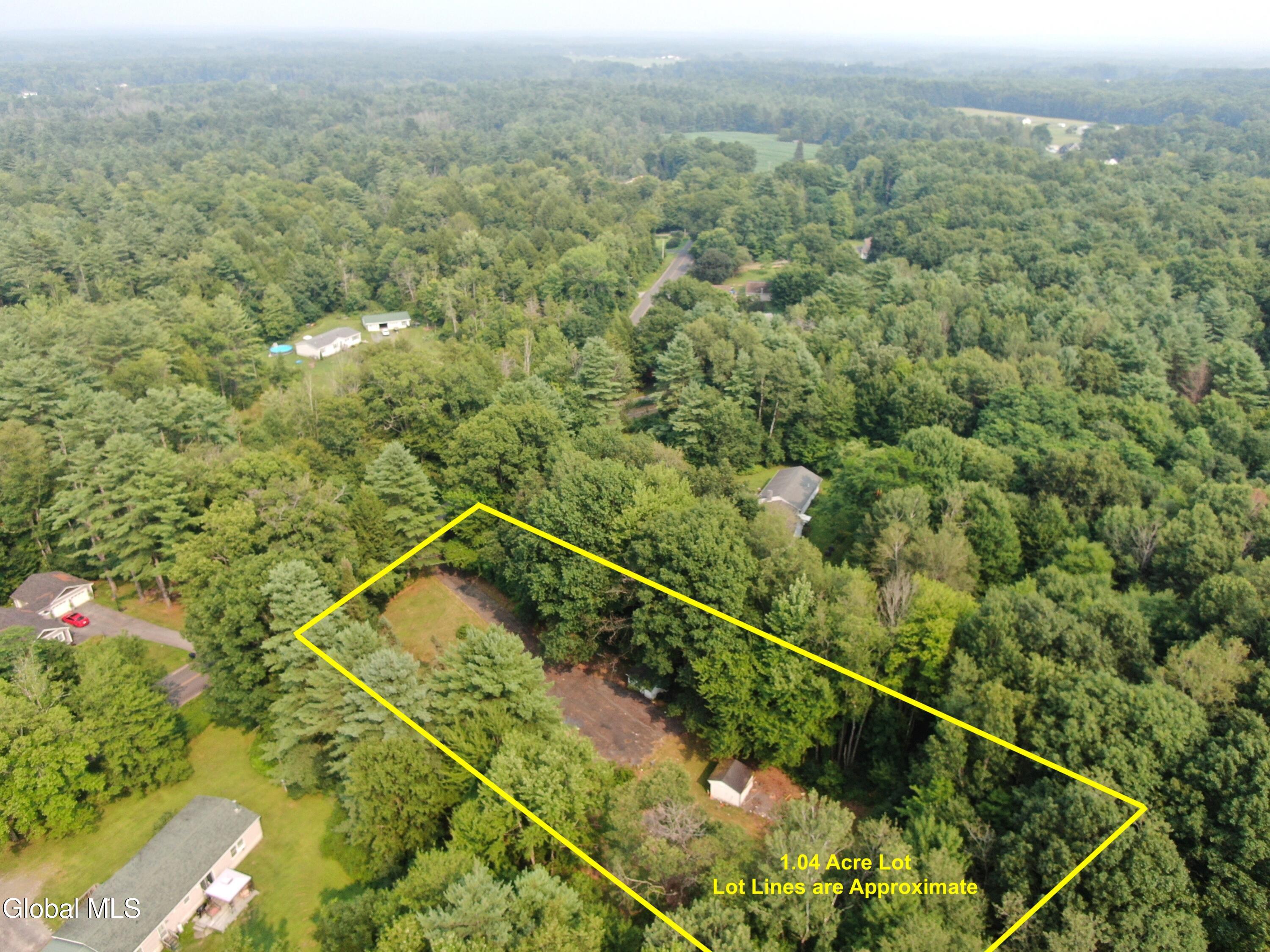 228 Smith Road Amsterdam NY 12010