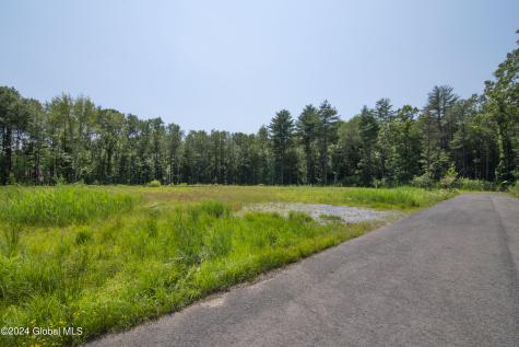 24 Locust Road Ballston Spa NY 12020