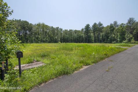 24 Locust Road Ballston Spa NY 12020