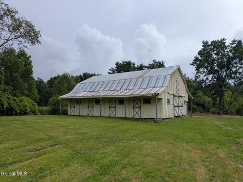 932 Saratoga Road Wilton NY 12831