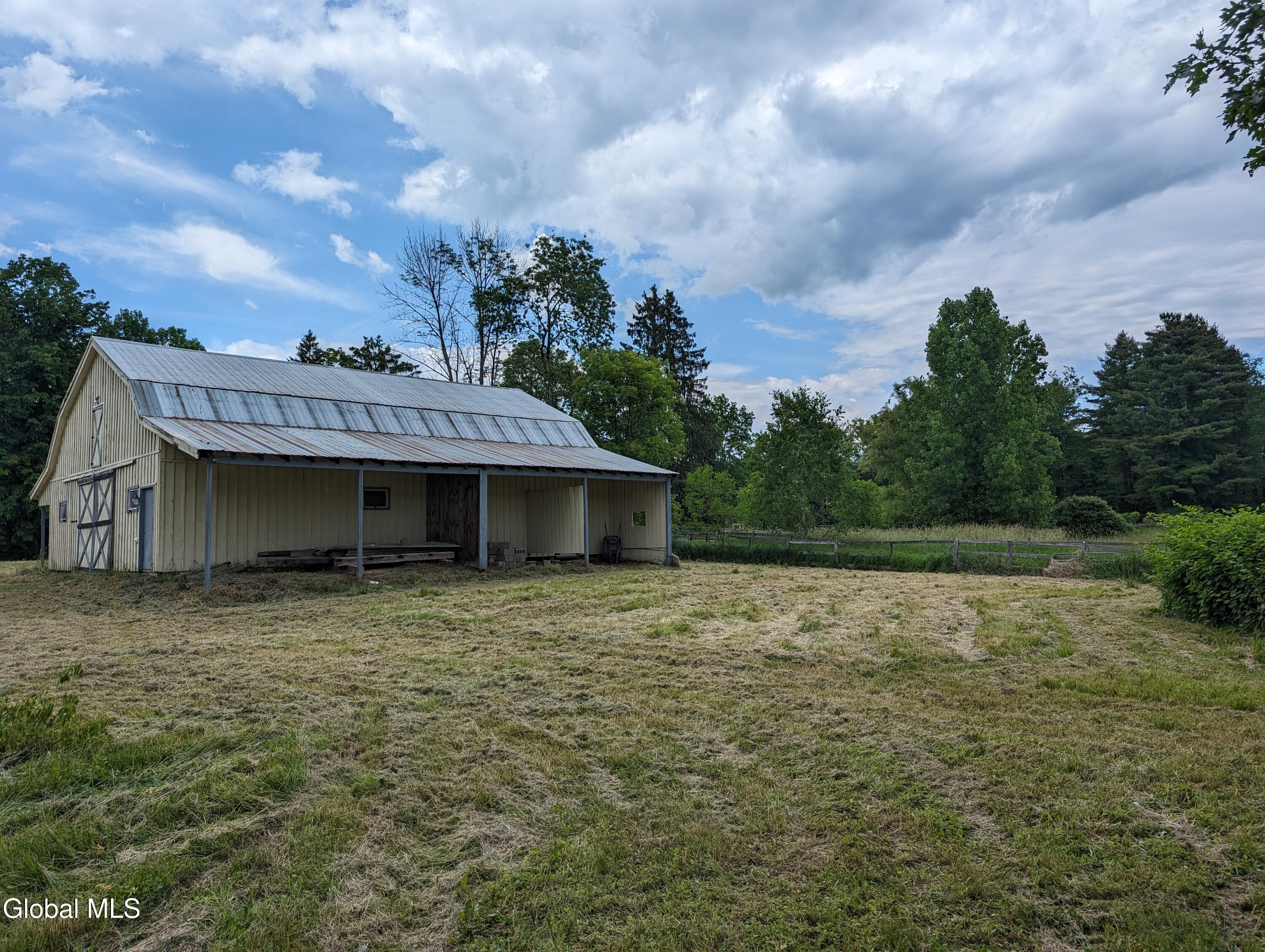 932 Saratoga Road Wilton NY 12831