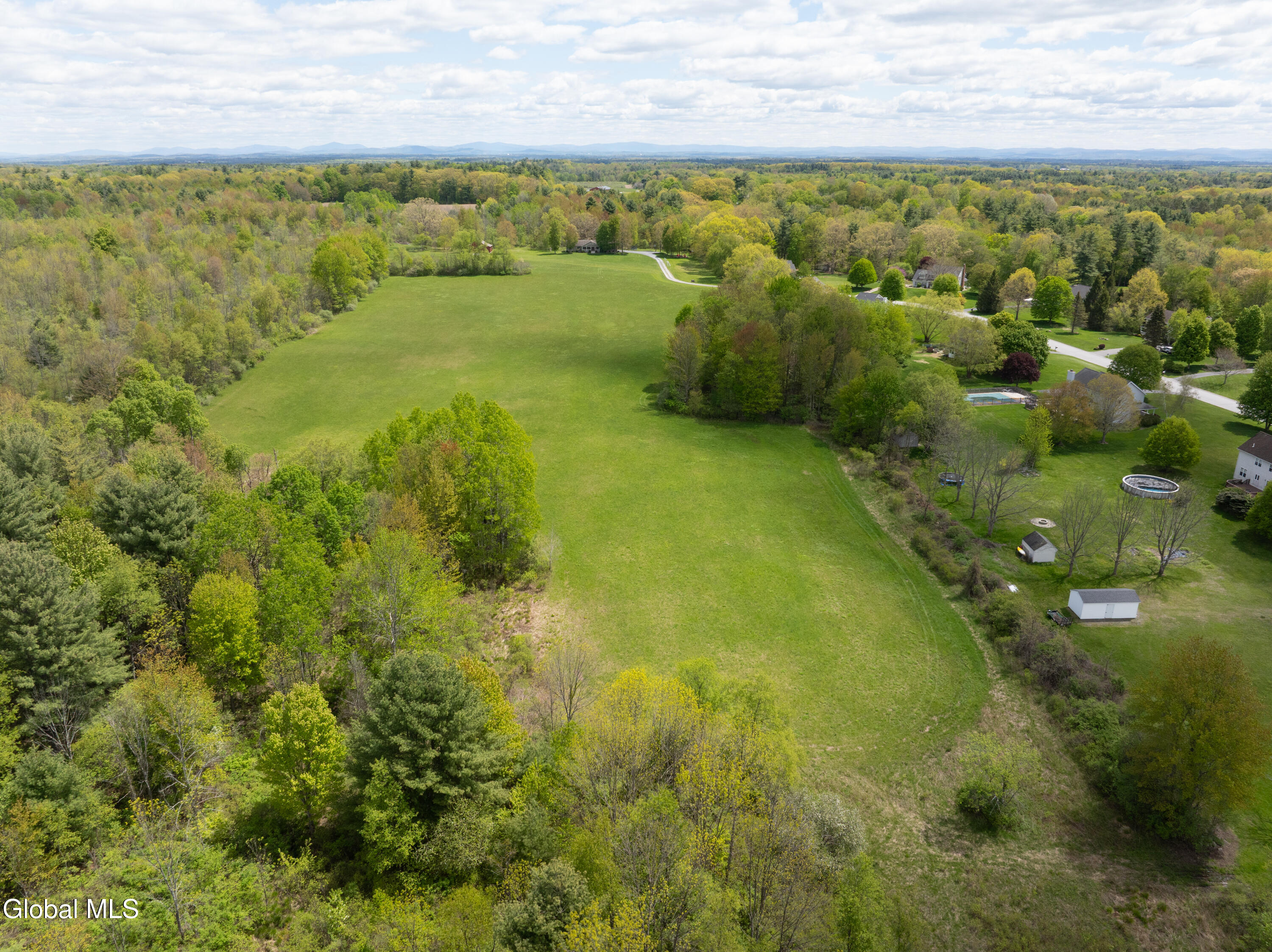 17 Kelly Meadow Road Burnt Hills NY 12027