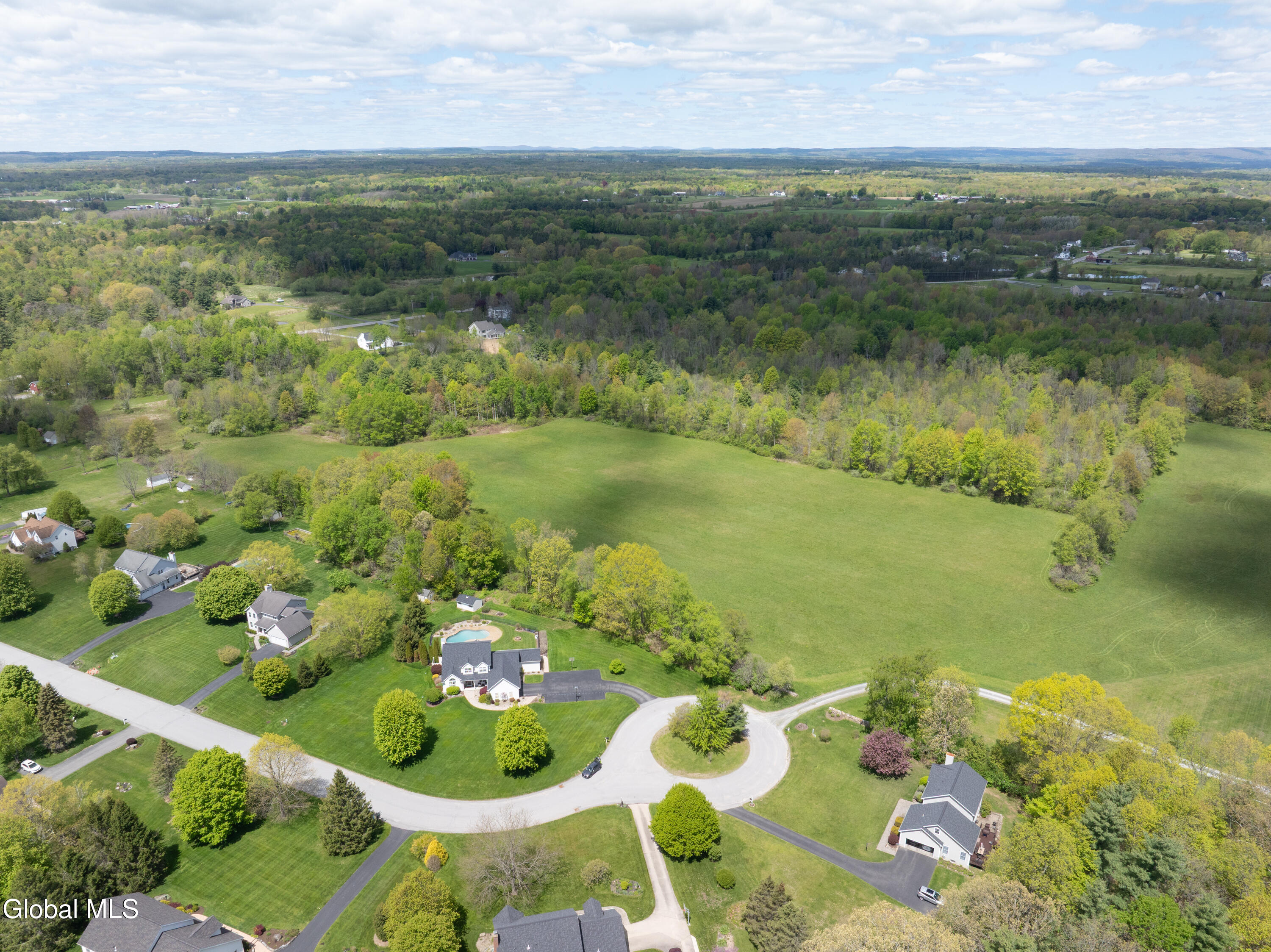 17 Kelly Meadow Road Burnt Hills NY 12027