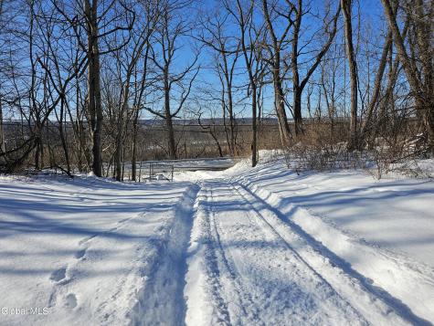 L1.22 River Road Schodack Landing NY 12156