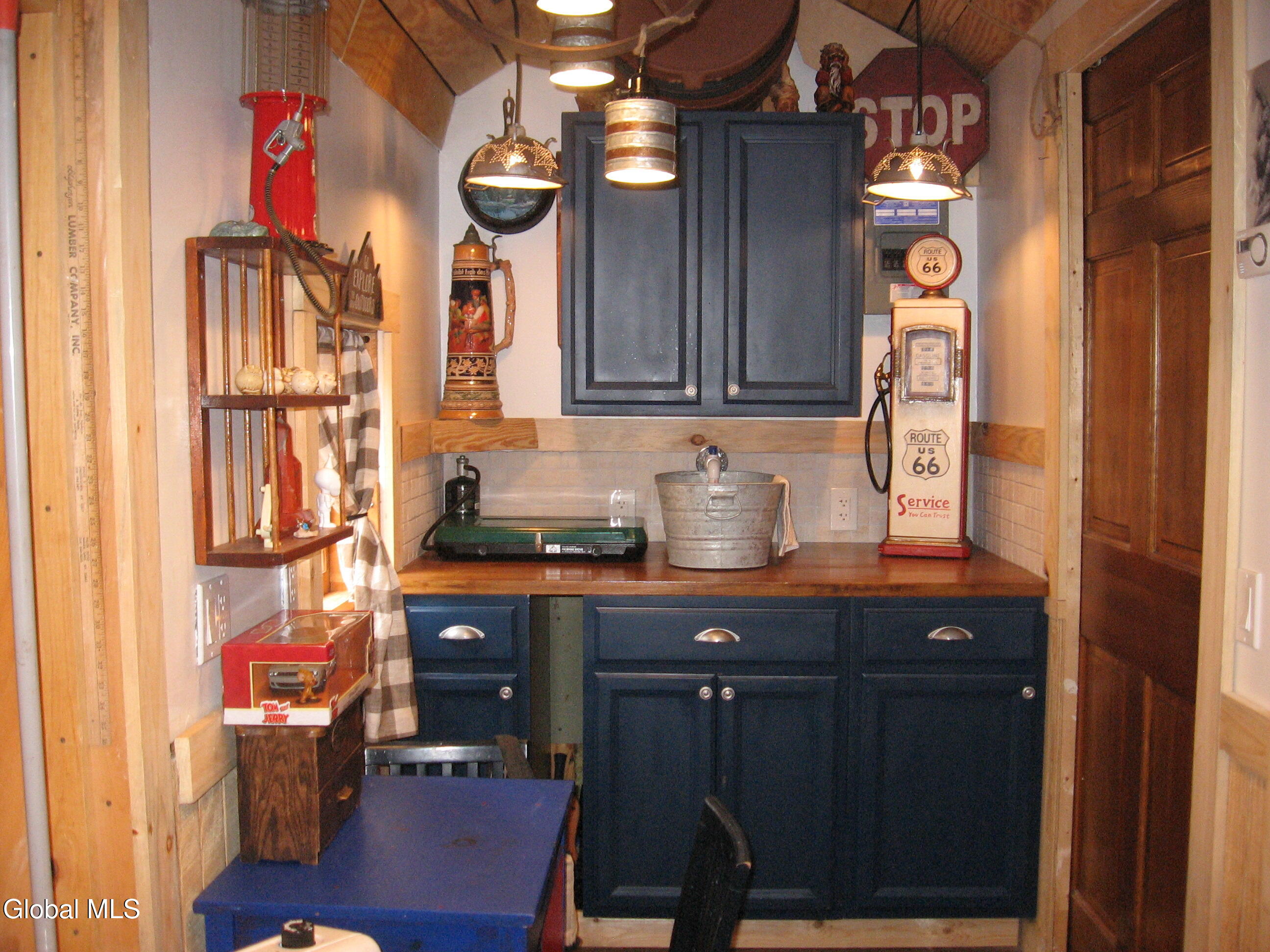 386 Beaver Pond Road Adirondack NY 12815