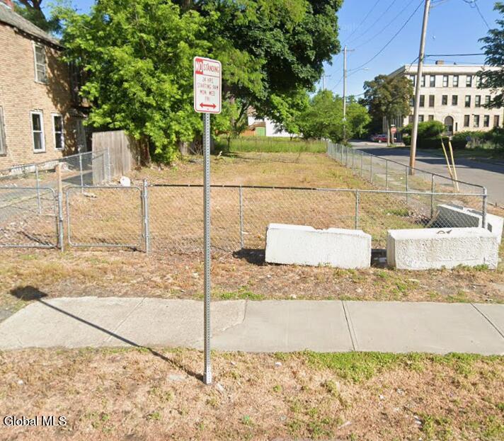 502 Paige Street Schenectady NY 12307
