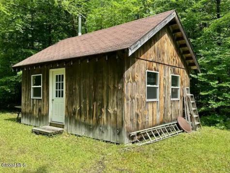 1070 County Road 125 Gloversville NY 12078