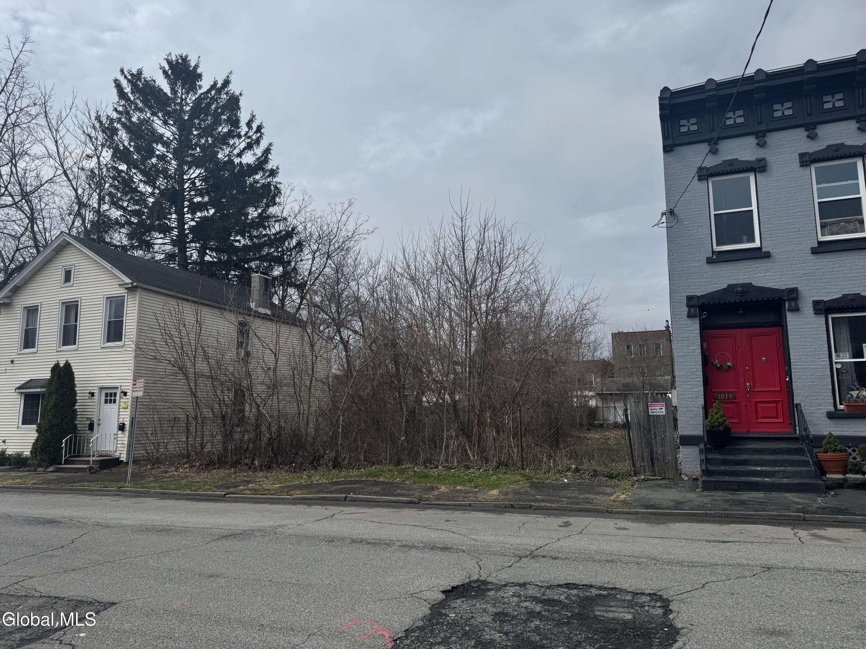 1035-1037 6th Avenue Troy NY 12180