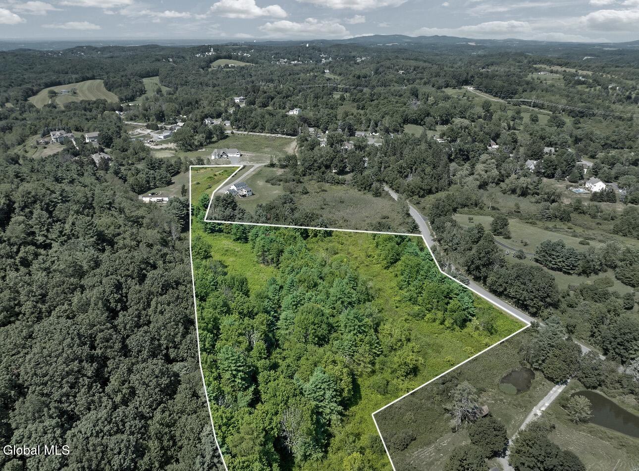 37 Mammoth Spring Road Wynantskill NY 12198