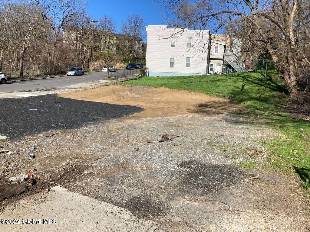 563 S Pearl Street Albany NY 12202