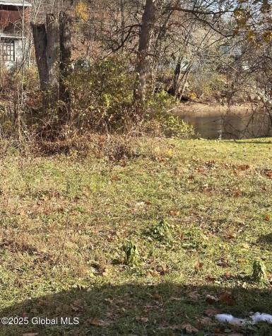22 River Street Warrensburg NY 12885