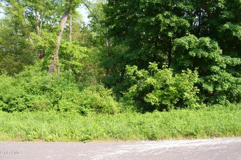 L35 River Road Selkirk NY 12158