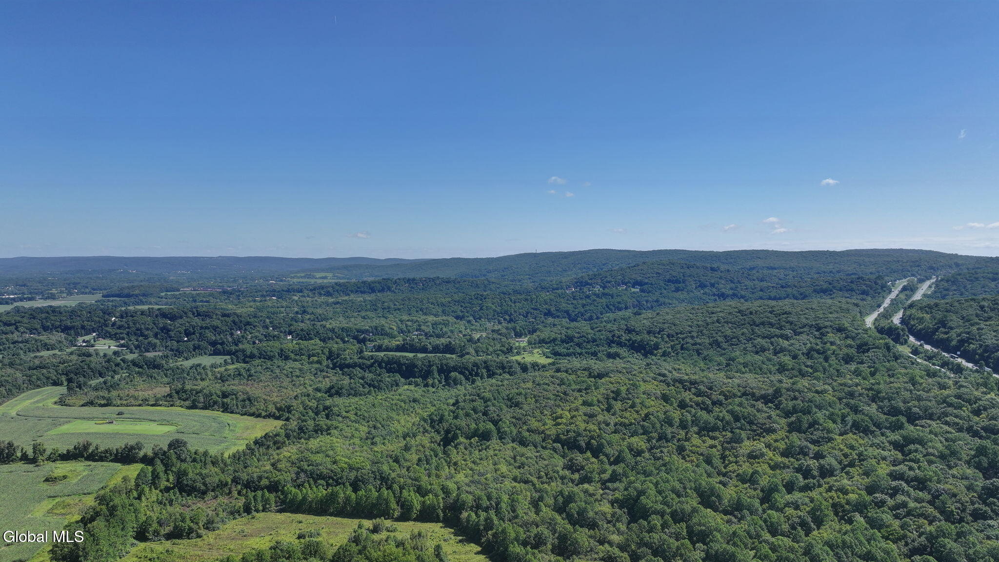 L01 Fox Hollow Lane Hopewell Junction NY 12533