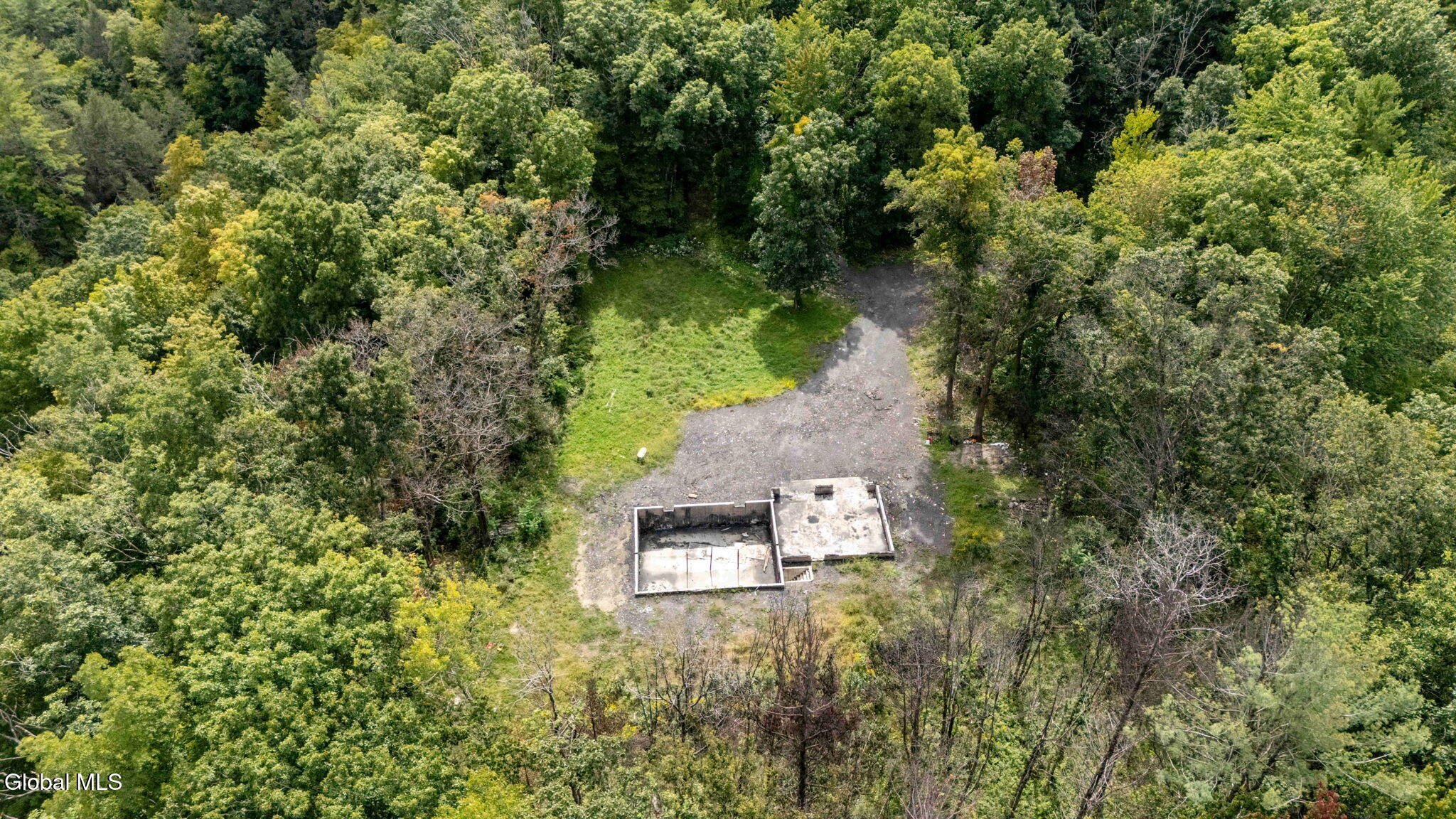 616 Waters Road Schenectady NY 12302