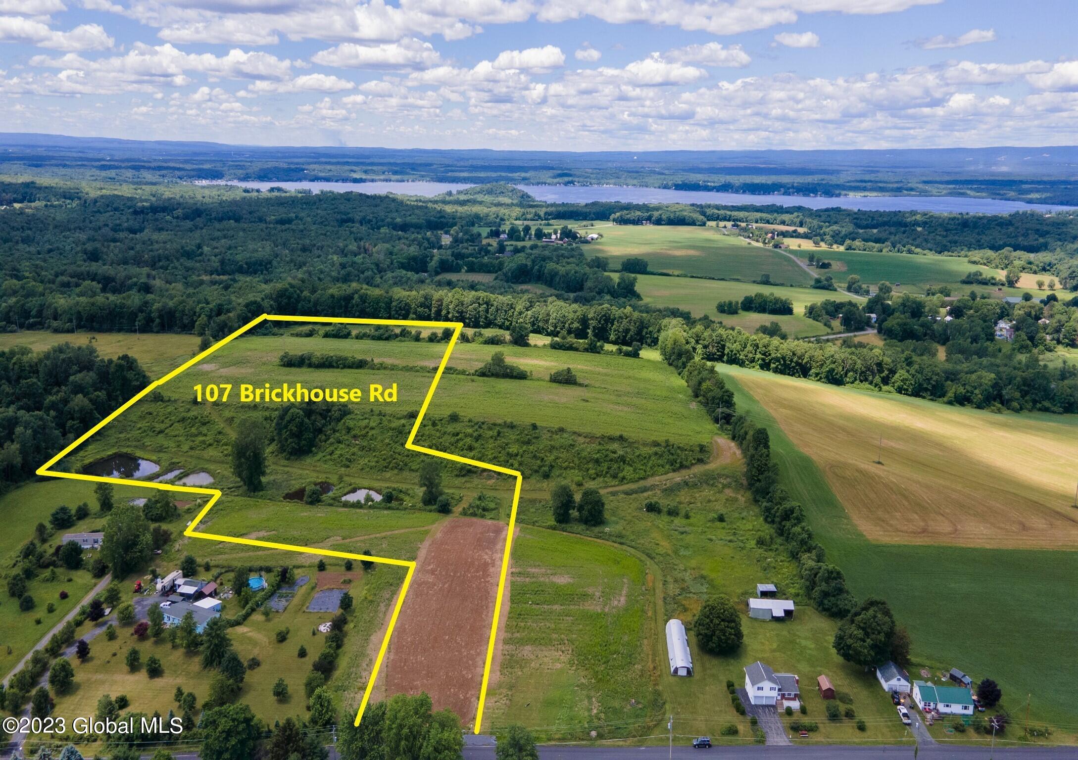 107 Brickhouse Road Stillwater NY 12170