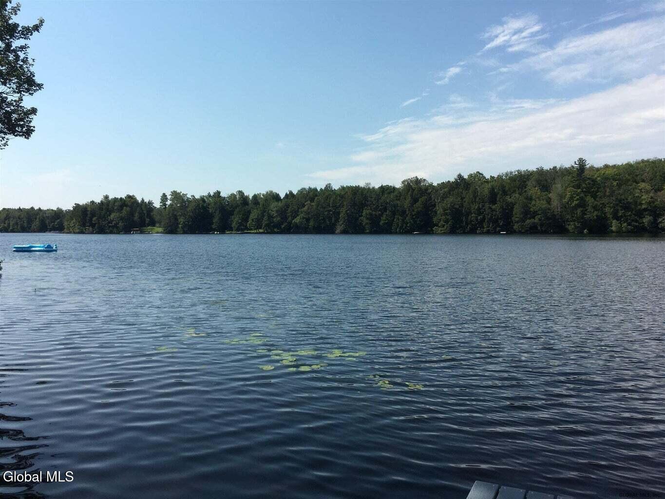 196 Pond View Road Pittstown NY 12138