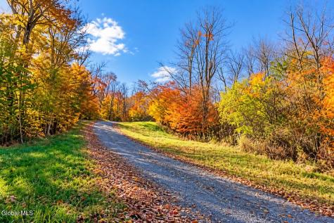 307 E Hollow Road Petersburgh NY 12138