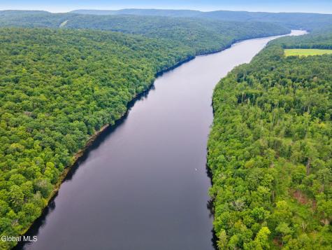 L21 Call Street Lake Luzerne NY 12846