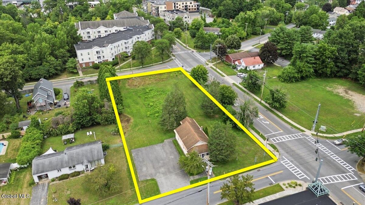 L17.1 West Avenue Saratoga Springs NY 12866