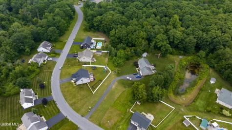 208 Steeple Way Rotterdam NY 12306