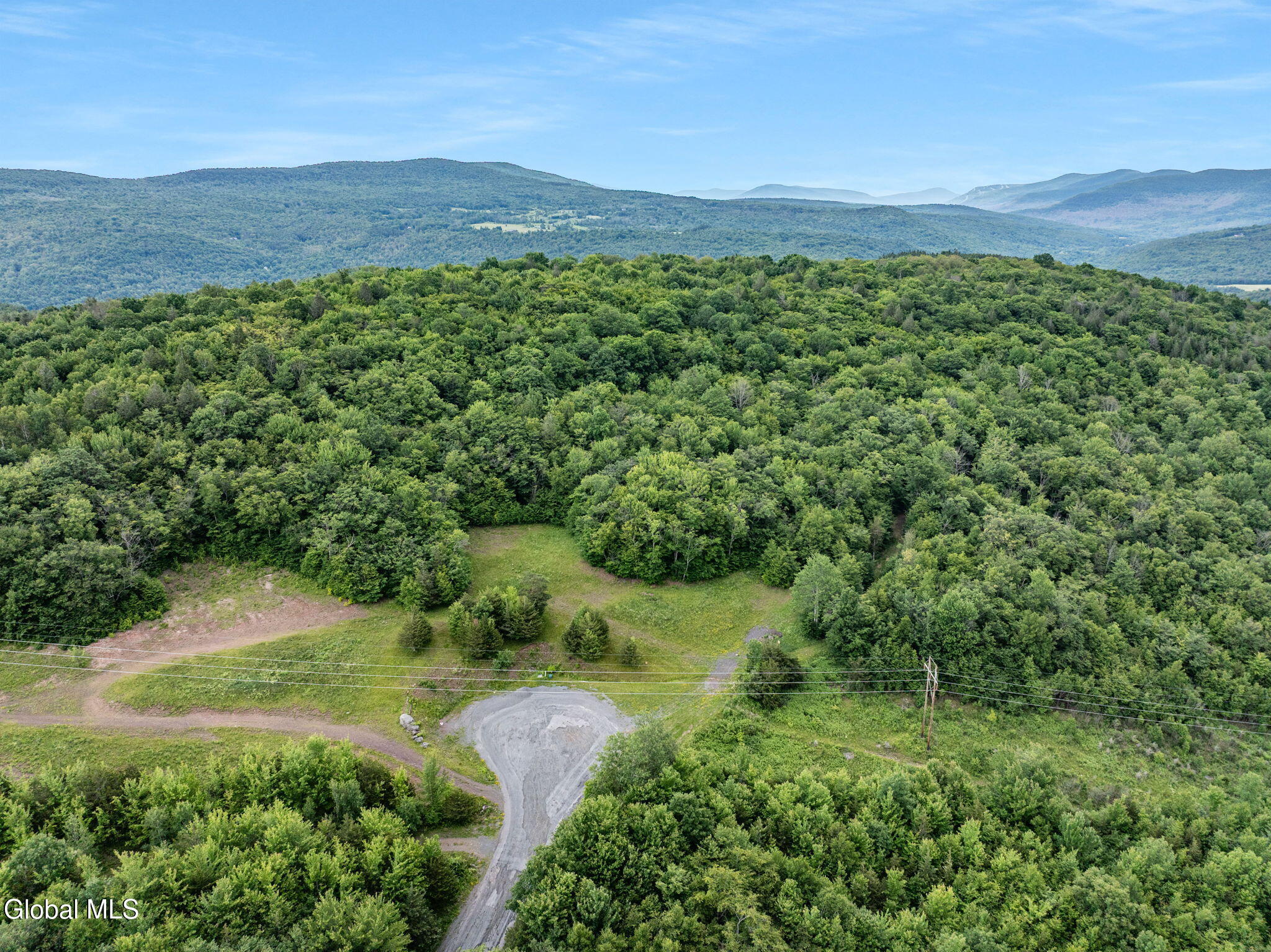 L28.1 Deer Lane Prattsville NY 12452