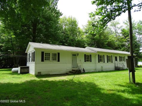 528 Dyken Pond Road Petersburgh NY 12138